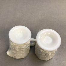 Load image into Gallery viewer, Westmoreland Milk Glass Paneled Grape Pattern Medium Size Creamer &amp; Sugar Set (4")
