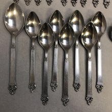 Load image into Gallery viewer, Imperial International #IMI65 Pierced Scroll Flatware Set - 34pc
