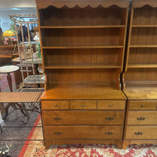 Load image into Gallery viewer, Kroehler Hard Rock Maple Dresser Hutch (72x40x18)
