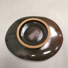 Load image into Gallery viewer, Vintage Brown Fraser Pottery Signed Footed Platter (12x9)
