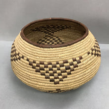 Load image into Gallery viewer, Zulu Basket (~7x12)
