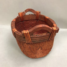 Load image into Gallery viewer, Vintage Basket (~10x13x11)
