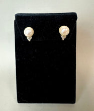 Load image into Gallery viewer, 14K Gold Pearl Diamond Screw Back Earrings (3.8g)

