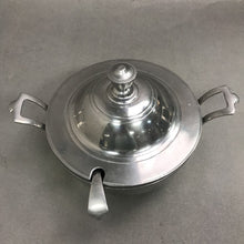 Load image into Gallery viewer, Vintage Wilton Armetale Tureen Mt Joy Pewter Tavern Soup Lid Ladle (4x9)
