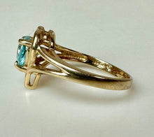 Load image into Gallery viewer, 10K Gold Blue Topaz Heart Ring sz 6.5 (2.2g)
