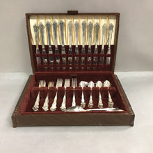 Load image into Gallery viewer, International Empress (1969) Deep Silver Silver Plate Flatware 65 Piece Set
