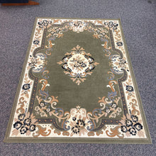 Load image into Gallery viewer, Green Rug (87x63)
