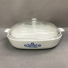 Load image into Gallery viewer, Corning Ware Blue Cornflower 10" Casserole / Baking Dish w/ Lid (~2x10x9.75)
