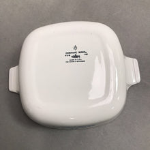 Load image into Gallery viewer, Corning Ware Blue Cornflower 1Qt Baking Dish (~2x7)
