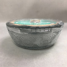 Load image into Gallery viewer, Pioneer Woman Glass Casserole w/Lid 2.5 Qt
