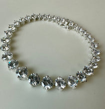 Load image into Gallery viewer, Sterling Graduated Rhinestone Tennis Bracelet NIB (7")
