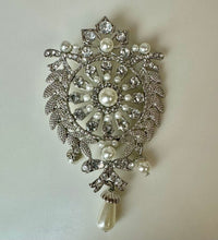 Load image into Gallery viewer, Large Silvertone Rhinestone Faux Pearl Bow Wreath Brooch Pin (3.5")
