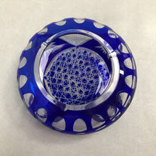 Load image into Gallery viewer, Cobalt Blue Cut To Clear Crystal Ashtray (2x6)
