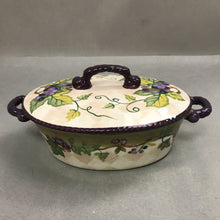 Load image into Gallery viewer, Tracy Porter Claret (Grapes) 1.25 Quart Oval Covered Casserole
