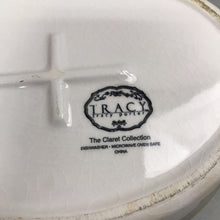 Load image into Gallery viewer, Tracy Porter Claret (Grapes) 1.25 Quart Oval Covered Casserole
