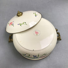 Load image into Gallery viewer, Vintage Lincoware Enamelware Casserole Pot (13x4)

