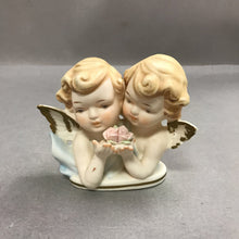 Load image into Gallery viewer, Vintage Tilso Porcelain Double Angel Cherub Figurine (5")
