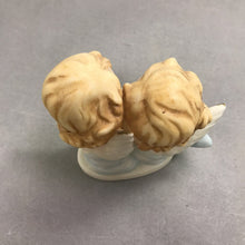 Load image into Gallery viewer, Vintage Tilso Porcelain Double Angel Cherub Figurine (5")
