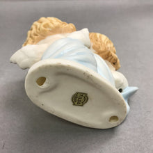 Load image into Gallery viewer, Vintage Tilso Porcelain Double Angel Cherub Figurine (5")
