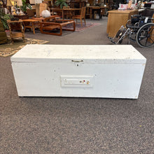 Load image into Gallery viewer, Cedar Lined Trunk (21x58x22)
