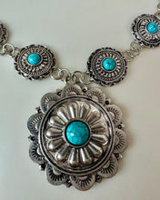 Load image into Gallery viewer, Mooncalf Handmade Silvertone Faux Turquoise Concho Necklace (35")
