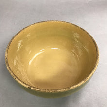 Load image into Gallery viewer, Antique Yellowware Yellow &amp; Green Mixing Bowl (1.5")
