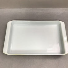 Load image into Gallery viewer, Pyrex Crazy Daisy Vintage Casserole Dish Spring Blossom (13x8x1)
