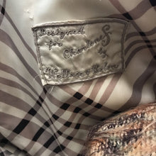 Load image into Gallery viewer, Wallace-Bolon Cross Mink/Leather Fur Coat Size S/M
