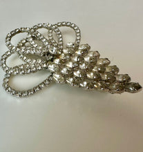 Load image into Gallery viewer, Vintage Crystal Rhinestone Strawberry Brooch Pin (2.75")
