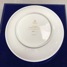 Load image into Gallery viewer, Vintage 70’s Tranquility Schmid Plate by Berta Hummel Madonna Child Original Box
