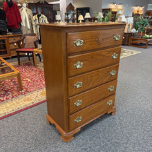 Load image into Gallery viewer, Dresser 5 Drawer (49x36x19)
