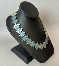 Load image into Gallery viewer, Vintage Taxco Mexico Double Leaf Sterling Turquoise Chip Inlay Link 17" Necklace (119.8g)
