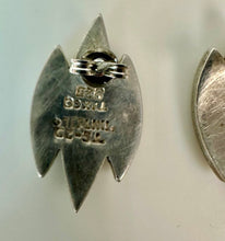 Load image into Gallery viewer, Vintage Taxco Mexico Double Leaf Sterling Turquoise Chip Inlay 1" Stud Earrings
