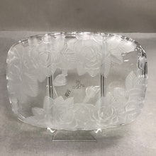 Load image into Gallery viewer, Studio Nova Winter Rose Clear Glass Divided Relish Tray 3 Sections (11.75")
