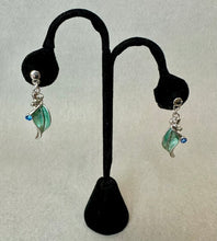 Load image into Gallery viewer, Pammy J Teal Enameled Rhinestone Accent Silvertone Leafy Statement Necklace &amp; Earrings Set (18")
