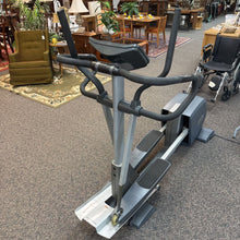 Load image into Gallery viewer, Nordic Track CX998 Elliptical (62x32x76)
