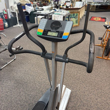 Load image into Gallery viewer, Nordic Track CX998 Elliptical (62x32x76)
