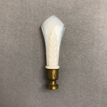 Load image into Gallery viewer, Aladdin Lamp Alacite Finial (~3.5")
