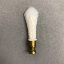 Load image into Gallery viewer, Aladdin Lamp Alacite Finial (~3.5")
