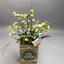 Load image into Gallery viewer, Yellow Floral Arrangement w/Butterflies
