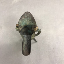 Load image into Gallery viewer, Chinese Bronze Ritual Jue Wine Vessel Cup Tri Pod Handle (5")
