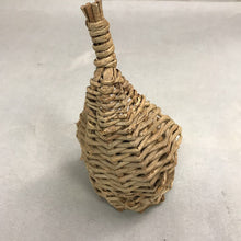 Load image into Gallery viewer, Hand Woven Nest with Bird (9")
