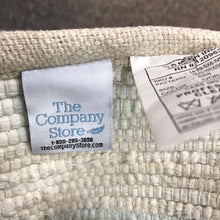 Load image into Gallery viewer, Ivory 100% Cotton Rug (5x8)
