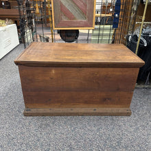 Load image into Gallery viewer, Walnut Chest (25x44x24)
