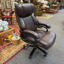 Load image into Gallery viewer, Brown Executive Office Chair (48x28x32)
