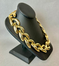 Load image into Gallery viewer, Vintage Modernist Goldtone Y-Link Statement Collar Necklace (19"
