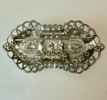 Load image into Gallery viewer, Vintage Silvertone Clear Rhinestone Art Deco Brooch Pin (2.5")
