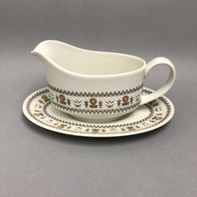 Load image into Gallery viewer, Royal Doulton 'Kimberley' Gravy Boat w/ Underplate (8.25x4x5)
