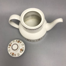 Load image into Gallery viewer, Royal Doulton 'Kimberley' Teapot (5x9x5.5)
