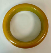 Load image into Gallery viewer, Vintage Golden Yellow Bakelite Bangle Bracelet (8" Inside Circumference)
